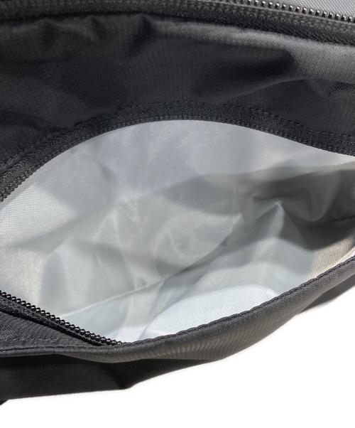 ARC'TERYX（アークテリクス）ARC'TERYX (アークテリクス) ショルダーバッグ ブラックの古着・服飾アイテム