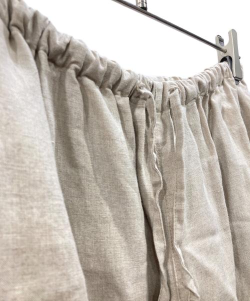 nest Robe（ネストローブ）nest Robe (ネストローブ) リネン超撥水イージーワイドパンツ ベージュ サイズ:Freeの古着・服飾アイテム