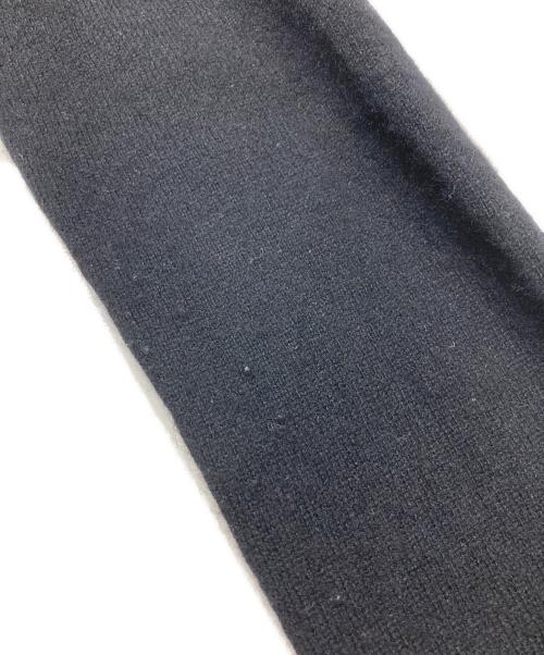 PLAY COMME des GARCONS（プレイコムデギャルソン）PLAY COMME des GARCONS (プレイコムデギャルソン) Round Neck Cardigan With Red Emblem Black レッド サイズ:XSの古着・服飾アイテム