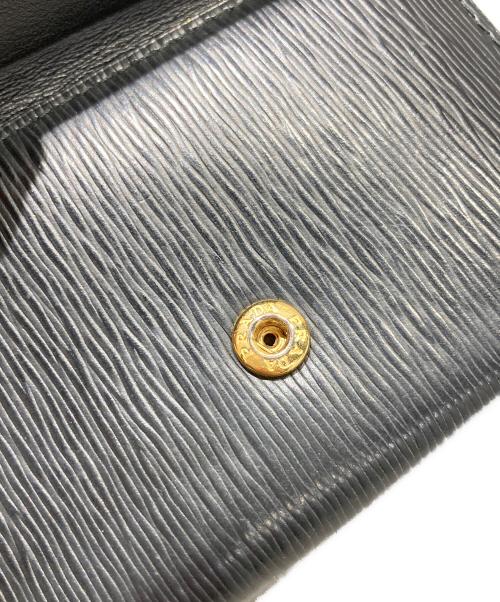 PRADA（プラダ）PRADA (プラダ) 3つ折り財布 ブラックの古着・服飾アイテム