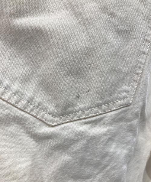 VYNER ARTICLES（ヴァイナー アーティクルズ）VYNER ARTICLES (ヴァイナー アーティクルズ) パッチパークショートパンツ アイボリー サイズ:W30（76㎝）の古着・服飾アイテム