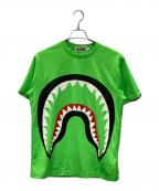 A BATHING APEア ベイシング エイプ）の古着「シャークプリントTシャツ」｜グリーン