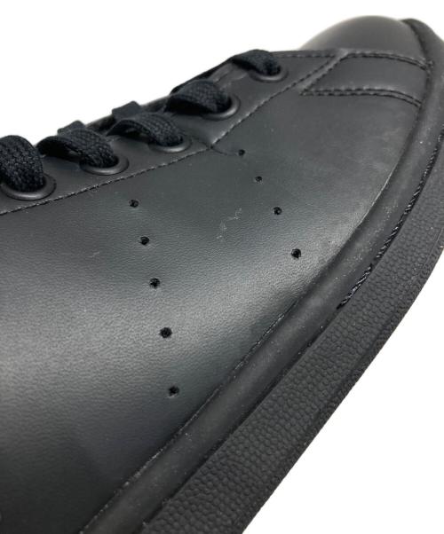 adidas（アディダス）adidas (アディダス) スニーカー ブラック サイズ:27㎝の古着・服飾アイテム