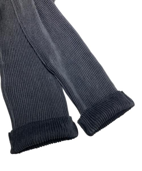 SPECCHIO（スペッチオ）SPECCHIO (スペッチオ) シャトルプリーツ スリムパンツ ブラック サイズ:40 未使用品の古着・服飾アイテム
