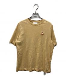 maison kitsune（メゾンキツネ）の古着「スピーディ フォックス パッチ コンフォート Tシャツ」｜カーキ