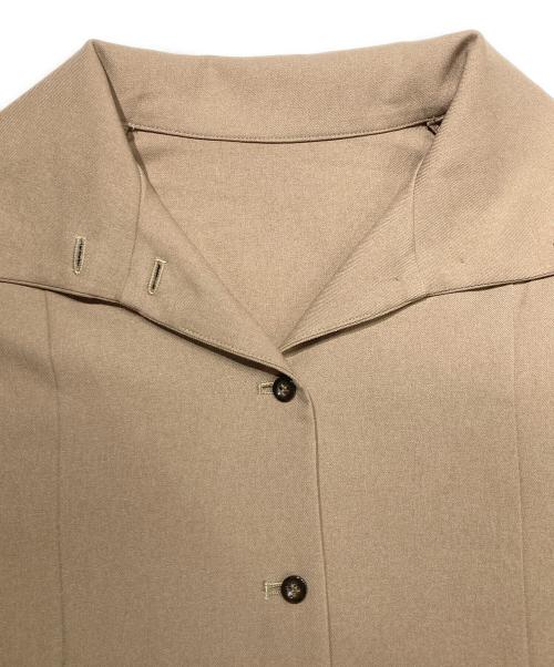 RIM.ARK（リムアーク）RIM.ARK (リムアーク) Stand collar over SH ベージュ サイズ:FREEの古着・服飾アイテム