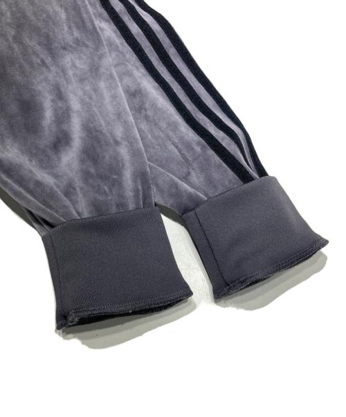 adidas Originals（アディダスオリジナル）adidas originals (アディダスオリジナル) ベロア トラックトップ グレー サイズ:Mの古着・服飾アイテム