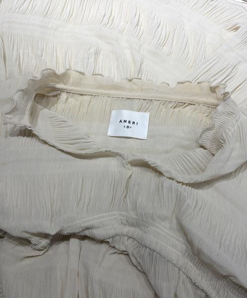 Ameri（アメリ）Ameri (アメリ) SHIRRING PLEATS DRESS アイボリー サイズ:Mの古着・服飾アイテム