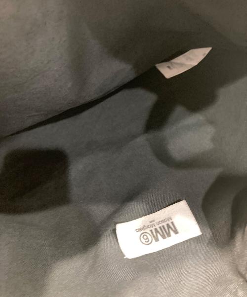 MM6 Maison Margiela（エムエムシックスメゾンマルジェラ）MM6 Maison Margiela (エムエムシックスメゾンマルジェラ) 反転ロゴキャンバストートバッグ ブラックの古着・服飾アイテム
