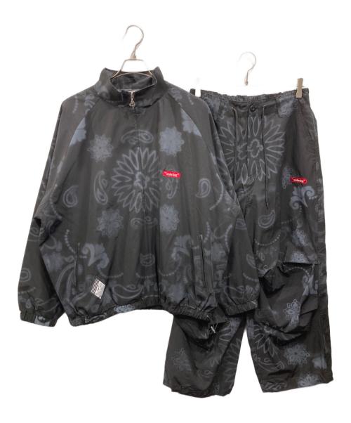 GALFY（ガルフィー）GALFY (ガルフィー) GALLIS ADDICTION (ガリスアディクション) 総柄セットアップ ブラック サイズ:中型犬の古着・服飾アイテム