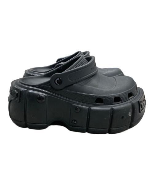 BALENCIAGA（バレンシアガ）BALENCIAGA (バレンシアガ) crocs (クロックス) HARD CROCS SANDAL ブラック サイズ:SIZE 42の古着・服飾アイテム