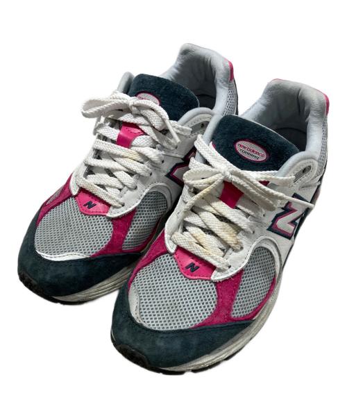 NEW BALANCE（ニューバランス）NEW BALANCE (ニューバランス) ローカットスニーカー ホワイト×ピンク サイズ:25.5cmの古着・服飾アイテム