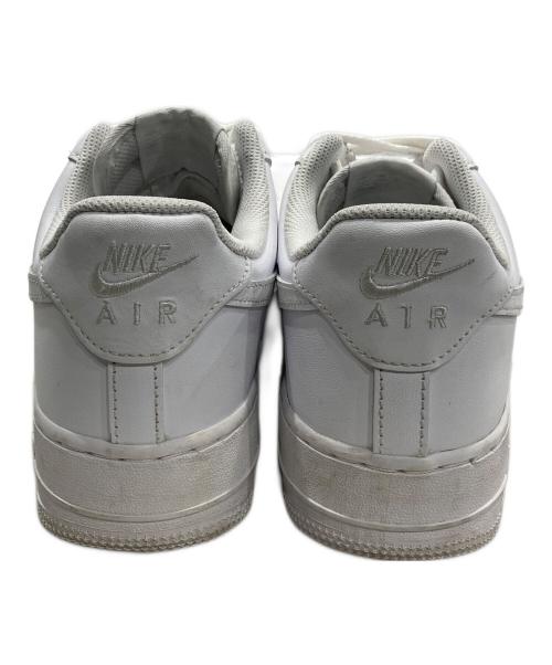 NIKE（ナイキ）NIKE (ナイキ) スニーカー ホワイト サイズ:9.5の古着・服飾アイテム
