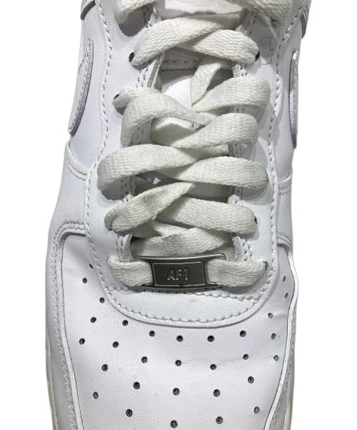 NIKE（ナイキ）NIKE (ナイキ) スニーカー ホワイト サイズ:9.5の古着・服飾アイテム