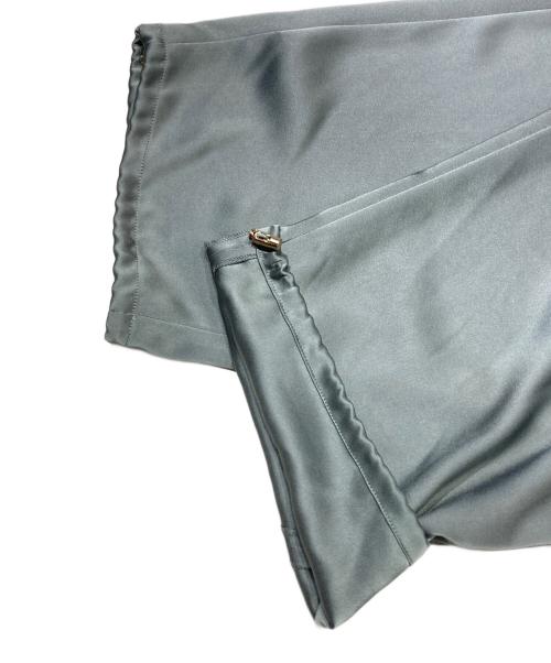 23区（ニジュウサンク）23区 (ニジュウサンク) 洗えるドレープサテン 2WAY ドロスト パンツ グリーン サイズ:50の古着・服飾アイテム