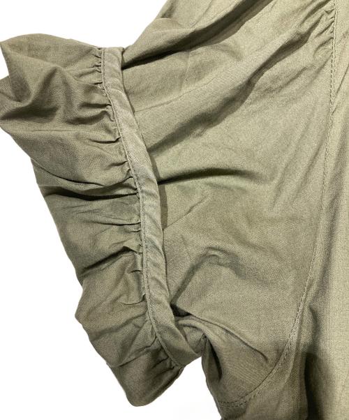 23区（ニジュウサンク）23区 (ニジュウサンク) ソフトコットンローン ティアード ワンピース カーキ サイズ:46の古着・服飾アイテム