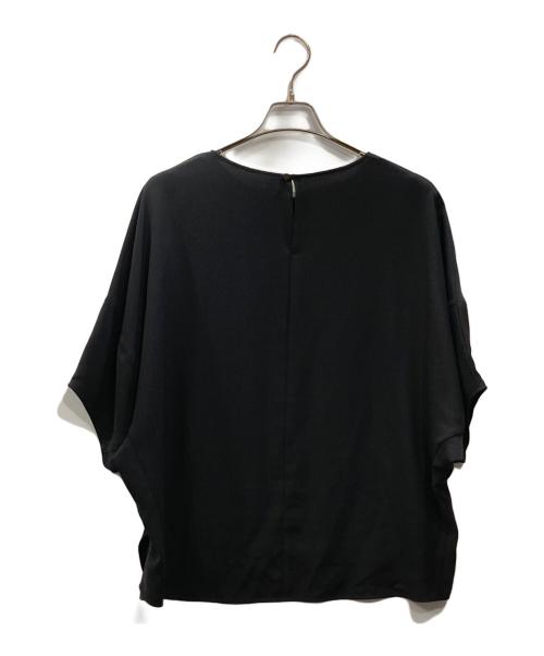 23区（ニジュウサンク）23区 (ニジュウサンク) ストレッチジョーゼット ランタンスリーブ カットソー ブラック サイズ:46の古着・服飾アイテム