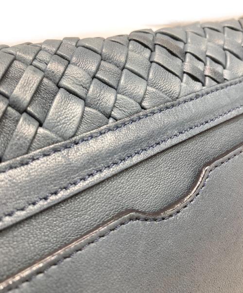 FALORNI（ファロルニ）FALORNI (ファロルニ) 編み込みレザーショルダーバッグ ブルーの古着・服飾アイテム