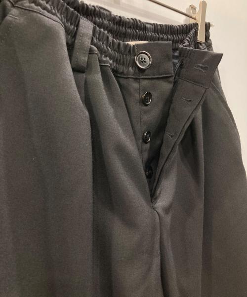 MARNI（マルニ）MARNI (マルニ) ウールトロピカルシャーリング1Pテーパードパンツ ブラック サイズ:44の古着・服飾アイテム