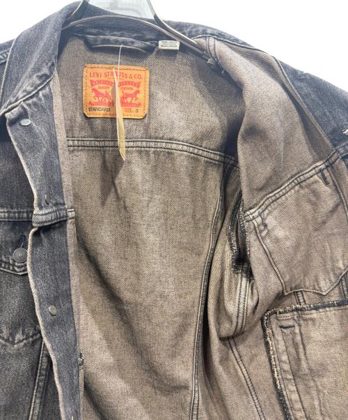 LEVI'S（リーバイス）LEVI'S (リーバイス) デニムジャケット グレー サイズ:S 未使用品の古着・服飾アイテム