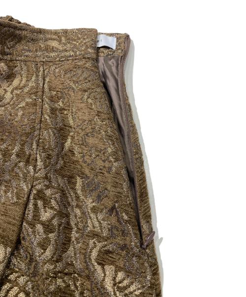 Ameri（アメリ）AMERI (アメリ) DAMASK DIMENSIONAL SKIRT ゴールド サイズ:不明の古着・服飾アイテム