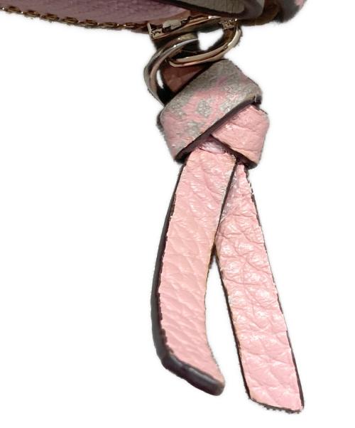 Kate Spade（ケイトスペード）Kate Spade (ケイトスペード) 2つ折り財布 ピンクの古着・服飾アイテム