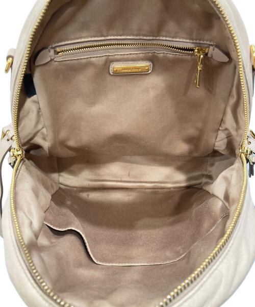 MIU MIU（ミュウミュウ）MIU MIU (ミュウミュウ) マテラッセバックパック ピンクの古着・服飾アイテム