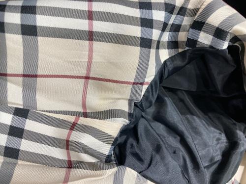 BURBERRY LONDON（バーバリーロンドン）BURBERRY LONDON (バーバリーロンドン) パーカー ブラック サイズ:SIZE 38の古着・服飾アイテム