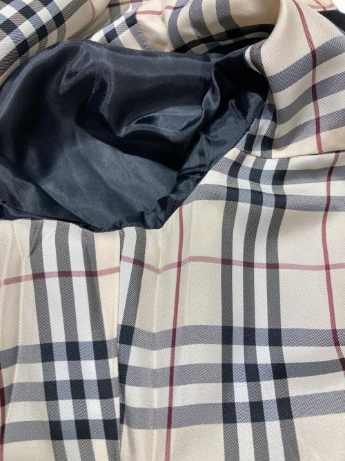 BURBERRY LONDON（バーバリーロンドン）BURBERRY LONDON (バーバリーロンドン) パーカー ブラック サイズ:SIZE 38の古着・服飾アイテム