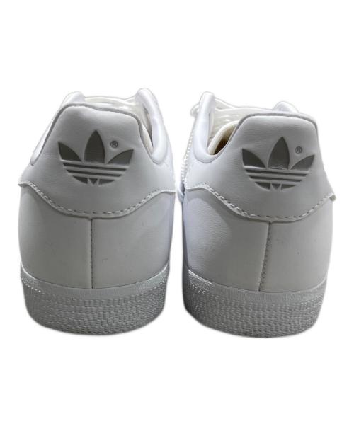 adidas（アディダス）adidas (アディダス) ガゼル FTWR（フットウェア） ホワイト サイズ:SIZE 24.5cmの古着・服飾アイテム