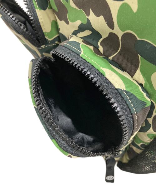 A BATHING APE（アベイシングエイプ）A BATHING APE (アベイシングエイプ) ABC CAMO BAPE DAYPACK グリーンの古着・服飾アイテム