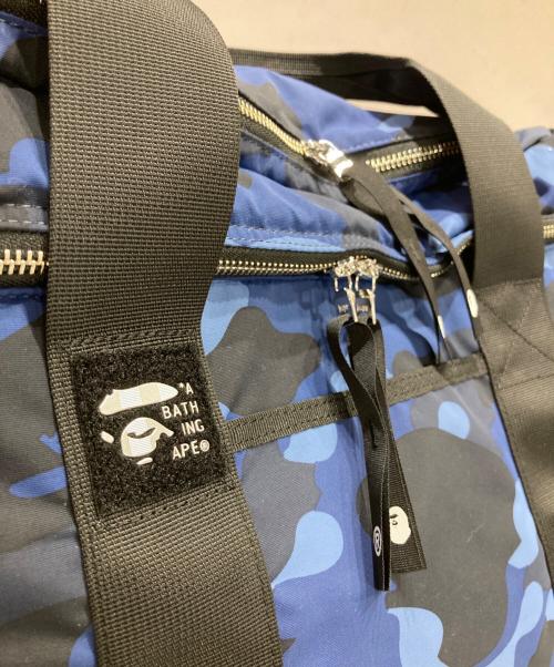 A BATHING APE（アベイシングエイプ）A BATHING APE (アベイシングエイプ) COLOR CAMO RECORDS BAG ブルーの古着・服飾アイテム