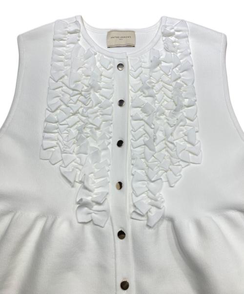 UNITED ARROWS TOKYO（ユナイテッドアローズトウキョウ）UNITED ARROWS TOKYO (ユナイテッドアローズトウキョウ) ミニフリル ニットベスト ホワイト サイズ:Freeの古着・服飾アイテム