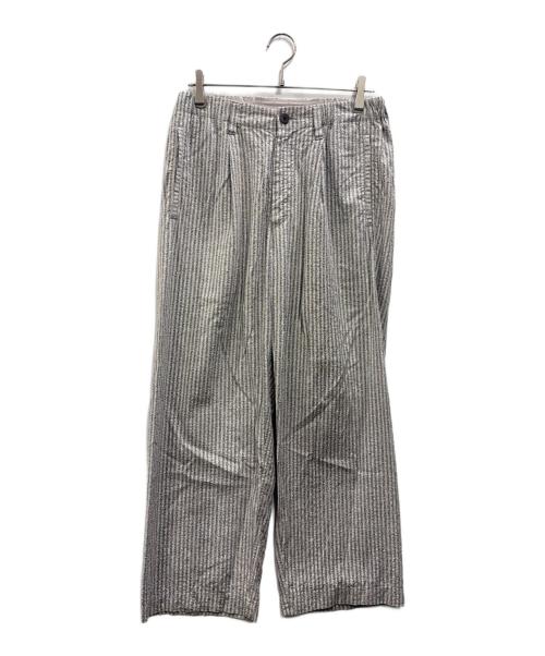 ISSEY MIYAKE MEN（イッセイミヤケメン）ISSEY MIYAKE MEN (イッセイミヤケメン) マーブルストライプコットンローンワイドパンツ グレー サイズ:Sの古着・服飾アイテム