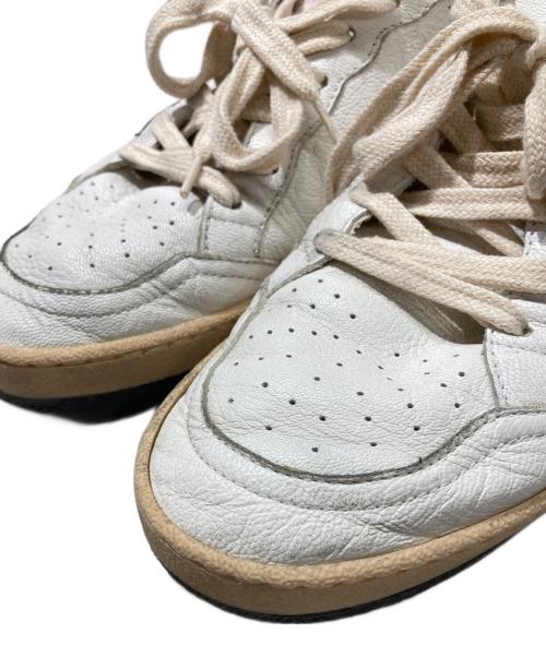 GOLDEN GOOSE（ゴールデングース）GOLDEN GOOSE (ゴールデングース) ユーズド加工ローカットスニーカー ホワイト サイズ:40の古着・服飾アイテム