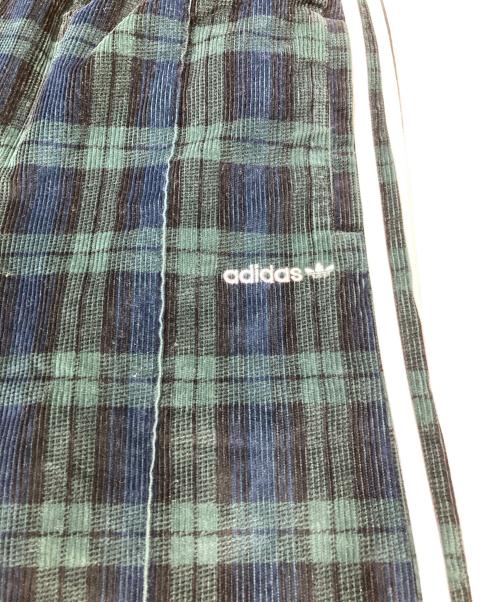 adidas Originals（アディダスオリジナル）adidas originals (アディダスオリジナル) コーデュロイ タータン ワイドレッグパンツ グリーン×ネイビー サイズ:SIZE Mの古着・服飾アイテム
