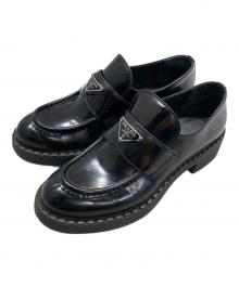 PRADA（プラダ）の古着「チョコレートブラッシュレザーローファー」｜ブラック