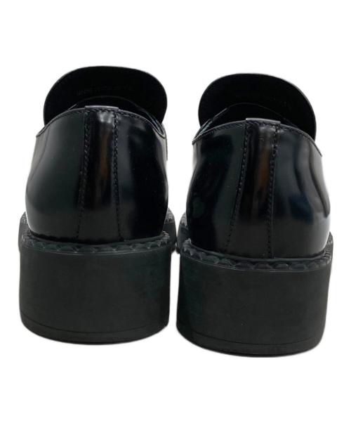 PRADA（プラダ）PRADA (プラダ) チョコレートブラッシュレザーローファー ブラック サイズ:371/2の古着・服飾アイテム