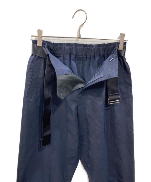 ISSEY MIYAKE（イッセイミヤケ）ISSEY MIYAKE (イッセイミヤケ) トライアングルピースプリントパンツ ネイビー サイズ:SIZE Mの古着・服飾アイテム