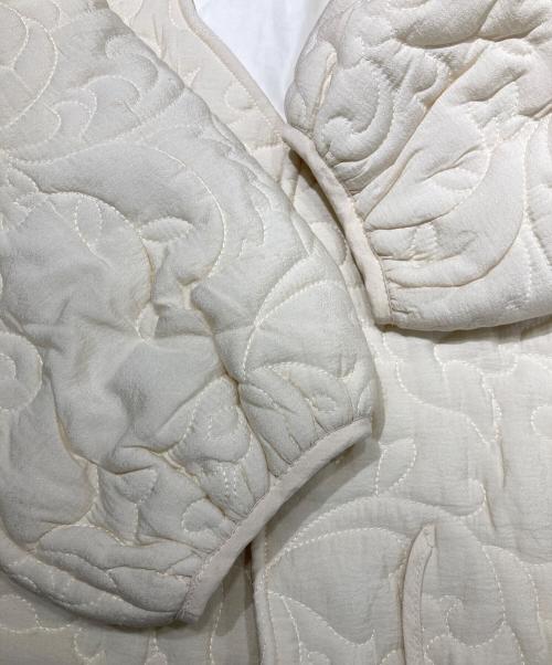 Eaphi（エフィ）Eaphi (エフィ) leaf pattern 2way quilting coat アイボリー サイズ:Fの古着・服飾アイテム