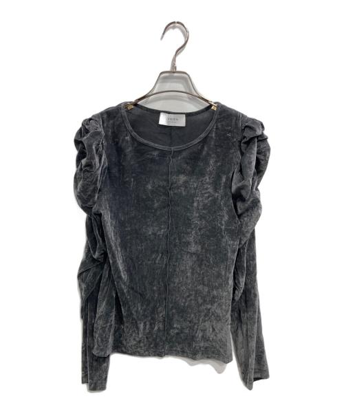 jemma atelier（ジェマアトリエ）jemma atelier (ジェマアトリエ) シャーリングパフスリベロアカットトップス グレー サイズ:SIZE Freeの古着・服飾アイテム