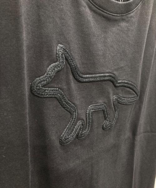 maison kitsune（メゾンキツネ）MAISON KITSUNE (メゾンキツネ) フォックスパッチ Tシャツ ブラック サイズ:Mの古着・服飾アイテム