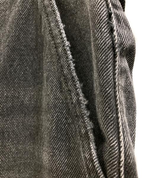 EVISU（エヴィス）EVISU (エヴィス) 刺し子猫大黒デニムパンツ グレー サイズ:SIZE 26の古着・服飾アイテム