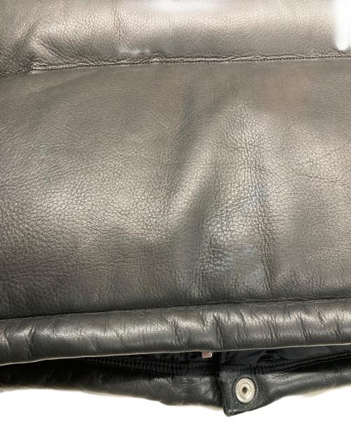 THE REAL McCOY'S（ザ・リアルマッコイズ）THE REAL McCOY'S (ザ・リアルマッコイズ) DEERSKIN DOWN VEST ブラック サイズ:36の古着・服飾アイテム