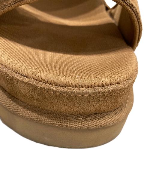 UGG（アグ）UGG (アグ) GREER サンダル ブラウン サイズ:23cmの古着・服飾アイテム