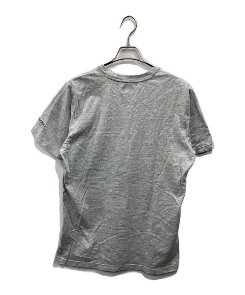 SUPREME（シュプリーム）Supreme (シュプリーム) SLEEVE LOGO TEE（スリーブロゴティー） グレー サイズ:SIZE Lの古着・服飾アイテム