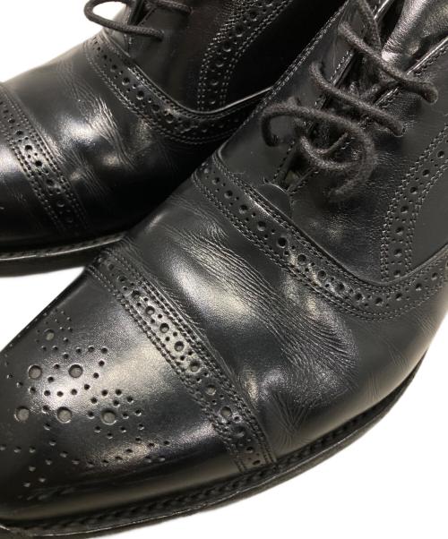 SHIPS（シップス）SHIPS (シップス) CHEANEY (チーニー) セミブローグシューズ ブラック サイズ:6　1/2の古着・服飾アイテム