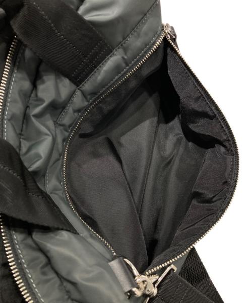Vivienne Westwood（ヴィヴィアンウエストウッド）Vivienne Westwood (ヴィヴィアンウエストウッド) エナメルORB2WAYショルダーバッグ チャコールグレーの古着・服飾アイテム