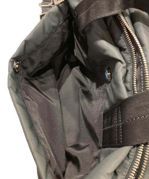 Vivienne Westwood（ヴィヴィアンウエストウッド）Vivienne Westwood (ヴィヴィアンウエストウッド) エナメルORB2WAYショルダーバッグ チャコールグレーの古着・服飾アイテム
