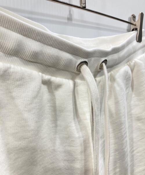 AMI Alexandre Mattiussi（アミアレクサンドルマテュッシ）AMI Alexandre Mattiussi (アミアレクサンドルマテュッシ) AMI DE COEUR Short Pants ホワイト サイズ:Mの古着・服飾アイテム